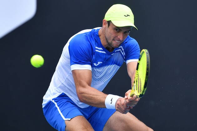 TENNIS AUSTRALIAN OPEN, Aleksandar Vukic of Australia in action during their Mens singles match against Llyod Harris of South Africa on Day 1 of the Australian Open tennis tournament, at Melbourne Park, in Melbourne, Monday, January 17, 2022. ( NO ARCHIVING, EDITORIAL USE ONLY, NO USE IN BOOKS WITHOUT CONSENT MELBOURNE VIC AUSTRALIA  Copyright: xJAMESxROSSx 0147947156st