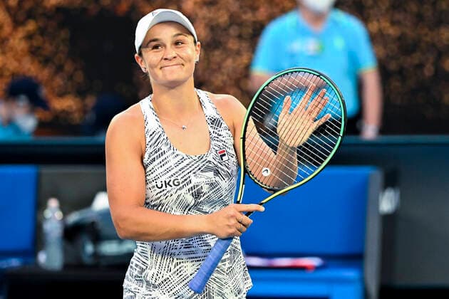 TENNIS AUSTRALIAN OPEN, Ashleigh Barty of Australia reacts after winning her first Round Women s singles match against Lesia Tsurenko of Ukraine on Day 1 of the Australian Open, at Melbourne Park, in Melbourne, Monday, January 17, 2022. ( NO ARCHIVING, EDITORIAL USE ONLY, NO USE IN BOOKS WITHOUT CONSENT MELBOURNE VIC AUSTRALIA  Copyright: xDAVExHUNTx 20220117001614162863