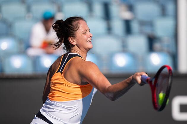 (220117) -- MELBOURNE, Jan. 17, 2022 -- Viktoria Kuzmova of Slovakia competes during the women s singles first round match against Wang Xiyu of China at Australian Open 2022 in Melbourne, Australia, Jan. 17, 2022. (Photo by Xinhua) (SP)AUSTRALIA-MELBOURNE-TENNIS-AUSTRALIAN OPEN-WOMEN S SINGLES HuxJingchen 