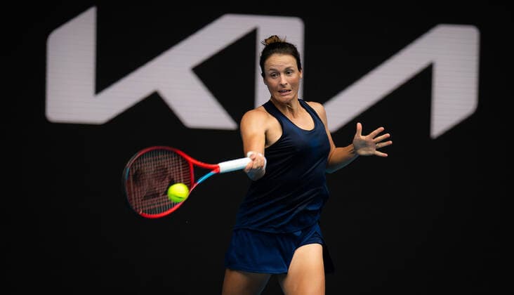 January 17, 2022, MELBOURNE, AUSTRALIA: Tatjana Maria of Germany in action during the first round of the 2022 Australian Open Grand Slam tennis tournament against Maria Sakkari of Greece MELBOURNE AUSTRALIA - ZUMAa181 20220117_zaa_a181_061 Copyright: xRobxPrangex