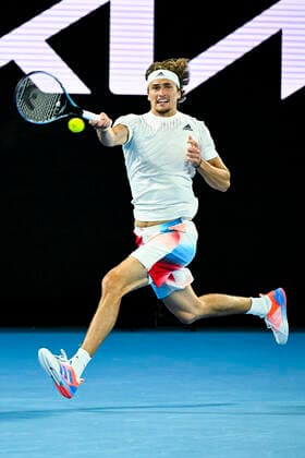 TENNIS AUSTRALIAN OPEN, Alexander Zverev of Germany plays a shot during his first Round Men s singles match against Daniel Altmaier of Germany on Day 1 of the Australian Open, at Melbourne Park, in Melbourne, Monday, January 17, 2022. ( NO ARCHIVING, EDITORIAL USE ONLY, NO USE IN BOOKS WITHOUT CONSENT MELBOURNE VIC AUSTRALIA  Copyright: xDAVExHUNTx 20220117001614196511