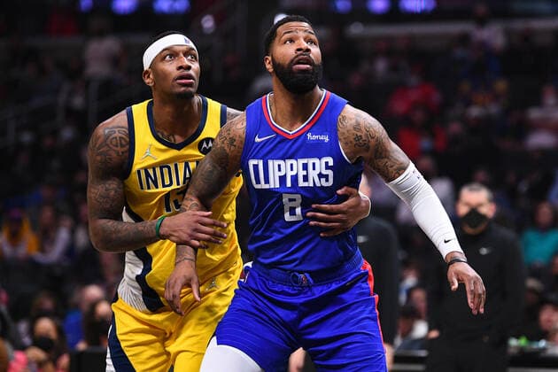 LOS ANGELES, CA - JANUARY 17: Los Angeles Clippers Forward Marcus Morris Sr. (8) boxes out Indiana Pacers Forward Torrey Craig (13) during a NBA, Basketball Herren, USA game between the Indiana Pacers and the Los Angeles Clippers on January 17, 2022 at Crypto.com Arena in Los Angeles, CA. (Photo by Brian Rothmuller Icon Sportswire) NBA: JAN 17 Pacers at Clippers Icon220117006