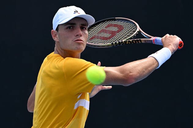 TENNIS AUSTRALIAN OPEN, Christopher O?Connell of Australia plays a shot during the first round Men?s singles match against Hugo Gaston of France on Day 2 of the Australian Open, at Melbourne Park, in Melbourne, Tuesday, January 18, 2022. ( NO ARCHIVING, EDITORIAL USE ONLY, NO USE IN BOOKS WITHOUT CONSENT MELBOURNE VIC AUSTRALIA  Copyright: xDAVExHUNTx 20220118001614359636