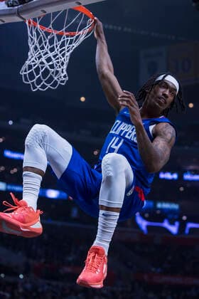 January 17, 2022, Los Angeles, California, USA: Terance Mann 14 of the Los Angeles Clippers dunks the ball during their NBA, Basketball Herren, USA game against the Indiana Pacers on Monday January 17, 2022 at Crypto.com Arena in Los Angeles, California. Clippers defeat Pacers, 139-133. ARIANA RUIZ PI Los Angeles USA - ZUMAp124 20220117_zaa_p124_025 Copyright: xArianaxRuizx