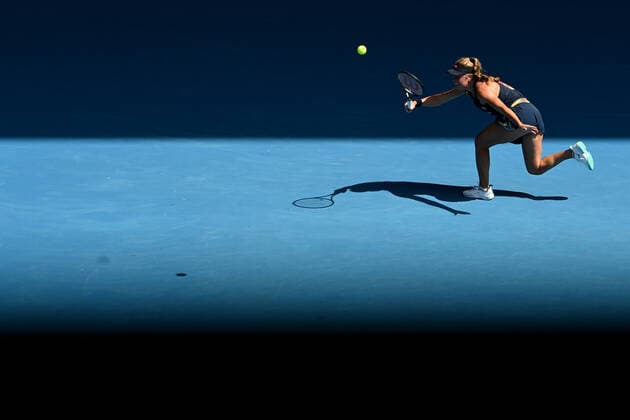 TENNIS AUSTRALIAN OPEN, Magdalena Frech of Poland plays a shot during her first round Women?s singles match against Simona Halep of Romania on Day 2 of the Australian Open, at Melbourne Park, in Melbourne, Tuesday, January 18, 2022. ( NO ARCHIVING, EDITORIAL USE ONLY, NO USE IN BOOKS WITHOUT CONSENT MELBOURNE VIC AUSTRALIA  Copyright: xJOELxCARRETTx 20220118001614384726