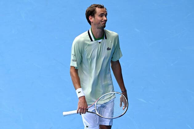 TENNIS AUSTRALIAN OPEN, Daniil Medvedev of Russia reacts during the first round Men?s singles match against Henri Laaksonen of Switzerland on Day 2 of the Australian Open, at Melbourne Park, in Melbourne, Tuesday, January 18, 2022. ( NO ARCHIVING, EDITORIAL USE ONLY, NO USE IN BOOKS WITHOUT CONSENT MELBOURNE VIC AUSTRALIA  Copyright: xDEANxLEWINSx 20220118001614385465