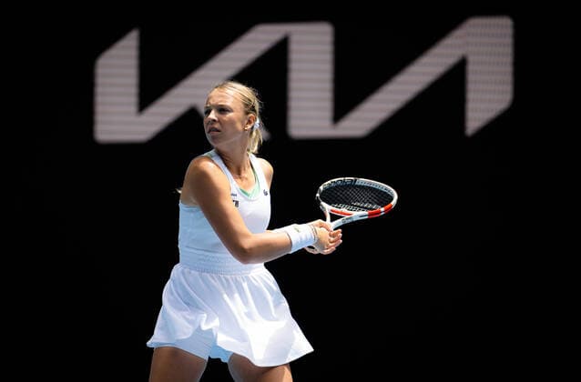 January 18, 2022, MELBOURNE, AUSTRALIA: Anett Kontaveit of Estonia in action during the first round of the 2022 Australian Open Grand Slam tennis tournament against Katerina Siniakova of Czech Republic MELBOURNE AUSTRALIA - ZUMAa181 20220118_zaa_a181_037 Copyright: xRobxPrangex