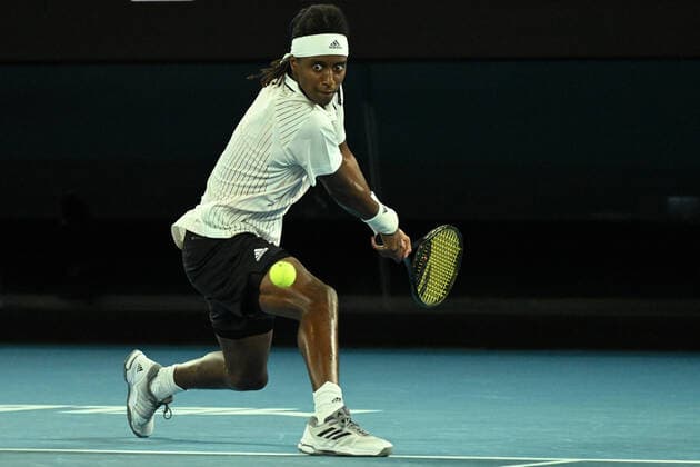 TENNIS AUSTRALIAN OPEN, Mikael Ymer of Sweden in action during his round 1 match against Stefanos Tsitsipas of Greece on Day 2 of the Australian Open at Melbourne Park, in Melbourne, Tuesday, January 18, 2022. ( NO ARCHIVING, EDITORIAL USE ONLY, NO USE IN BOOKS WITHOUT CONSENT MELBOURNE VIC AUSTRALIA  Copyright: xDEANxLEWINSx 20220118001614435890