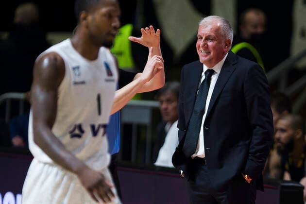 Head Coach Zeljko Obradovic of Partizan Nis Belgrade, Partizan Nis Belgrade vs Hamburg Towers, Euro Cup Basketball, 18 January, 18 01 2022 Partizan Nis Belgrade vs Hamburg Towers, Euro Cup Basketball, 18 January, 18 01 2022 Belgrade Copyright: xEIBNER NikolaxKrsticx EP_EER