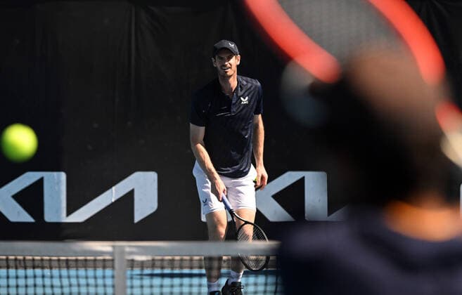 Mandatory Credit: Photo by James Gourley Shutterstock (12763717dg) Andy Murray on the practice court Australian Open, Day Three, Tennis, Melbourne Park, Melbourne, Australia - 19 Jan 2022 Australian Open, Day Three, Tennis, Melbourne Park, Melbourne, Australia - 19 Jan 2022 Copyright: xJamesxGourley Shutterstockx 12763717dg