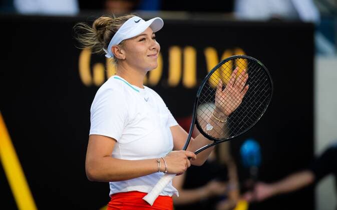 Mandatory Credit: Photo by Rob Prange Shutterstock (12763713ff) Amanda Anisimova of the United States in action during the second round of the 2022 Australian Open Grand Slam tennis tournament Australian Open, Day Three, Tennis, Melbourne Park, Melbourne, Australia - 19 Jan 2022 Australian Open, Day Three, Tennis, Melbourne Park, Melbourne, Australia - 19 Jan 2022 Copyright: xRobxPrange Shutterstockx 12763713ff