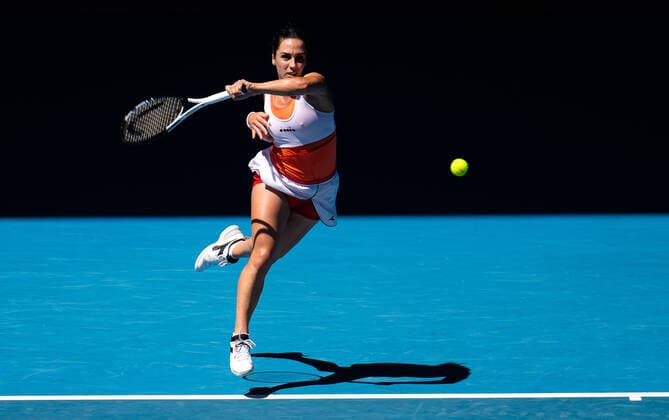 January 19, 2022, MELBOURNE, AUSTRALIA: Martina Trevisan of Italy in action during the second round of the 2022 Australian Open Grand Slam tennis tournament against Paula Badosa of Spain MELBOURNE AUSTRALIA - ZUMAa181 20220119_zaa_a181_029 Copyright: xRobxPrangex