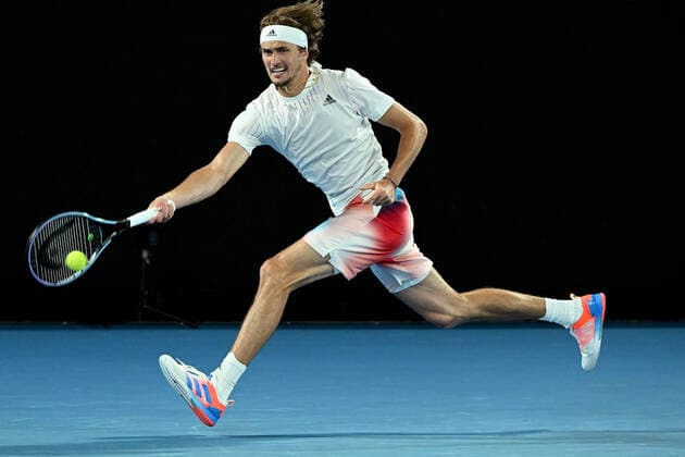 TENNIS AUSTRALIAN OPEN, Alexander Zverev of Germany plays a shot during his second round Men?s singles match against John Millman of Australia on Day 3 of the Australian Open, at Melbourne Park, in Melbourne, Wednesday, January 19, 2022. ( NO ARCHIVING, EDITORIAL USE ONLY, NO USE IN BOOKS WITHOUT CONSENT MELBOURNE VIC AUSTRALIA  Copyright: xDAVExHUNTx 20220119001614699919