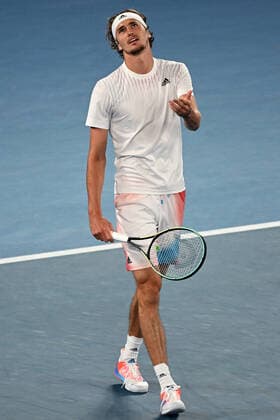 TENNIS AUSTRALIAN OPEN, Alexander Zverev of Germany reacts to crowd noise during his second round Men?s singles match against John Millman of Australia on Day 3 of the Australian Open, at Melbourne Park, in Melbourne, Wednesday, January 19, 2022. ( NO ARCHIVING, EDITORIAL USE ONLY, NO USE IN BOOKS WITHOUT CONSENT MELBOURNE VIC AUSTRALIA  Copyright: xDAVExHUNTx 20220119001614700465