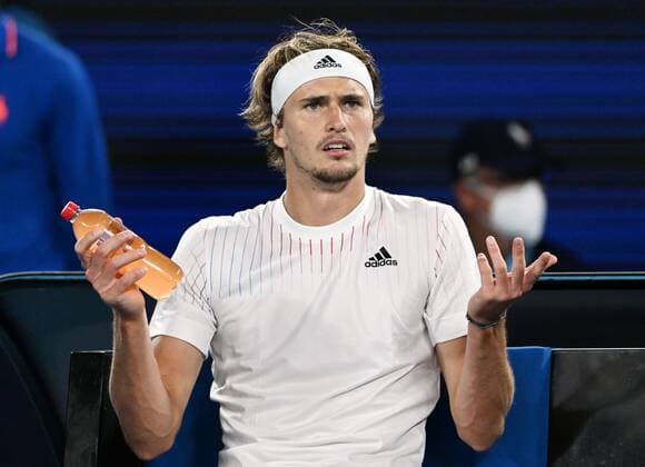 Mandatory Credit: Photo by James Gourley Shutterstock (12763717gw) Alexander Zverev during his second round match Australian Open, Day Three, Tennis, Melbourne Park, Melbourne, Australia - 19 Jan 2022 Australian Open, Day Three, Tennis, Melbourne Park, Melbourne, Australia - 19 Jan 2022 Copyright: xJamesxGourley Shutterstockx 12763717gw