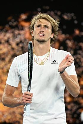 TENNIS AUSTRALIAN OPEN, Alexander Zverev of Germany gestures to the crowd after winning his second round Men?s singles match against John Millman of Australia on Day 3 of the Australian Open, at Melbourne Park, in Melbourne, Wednesday, January 19, 2022. ( NO ARCHIVING, EDITORIAL USE ONLY, NO USE IN BOOKS WITHOUT CONSENT MELBOURNE VIC AUSTRALIA  Copyright: xDAVExHUNTx 20220119001614715628