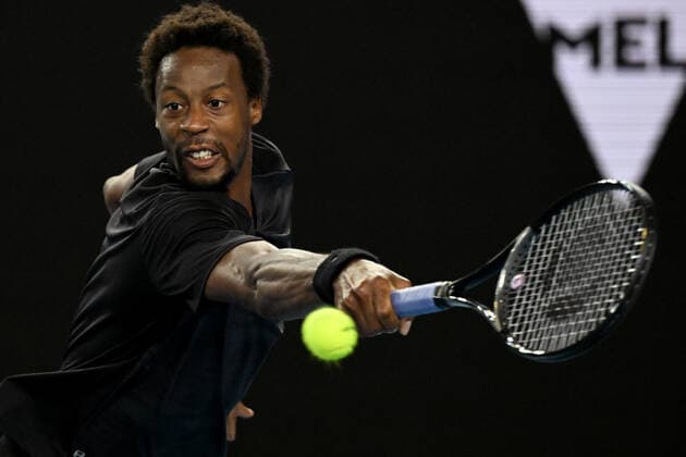 TENNIS AUSTRALIAN OPEN, Gael Monfils of France plays a shot during his second round Men?s singles match against Alexander Bublik of Khazakstan on Day 3 of the Australian Open, at Melbourne Park, in Melbourne, Wednesday, January 19, 2022. ( NO ARCHIVING, EDITORIAL USE ONLY, NO USE IN BOOKS WITHOUT CONSENT MELBOURNE VIC AUSTRALIA  Copyright: xDEANxLEWINSx 20220119001614723389