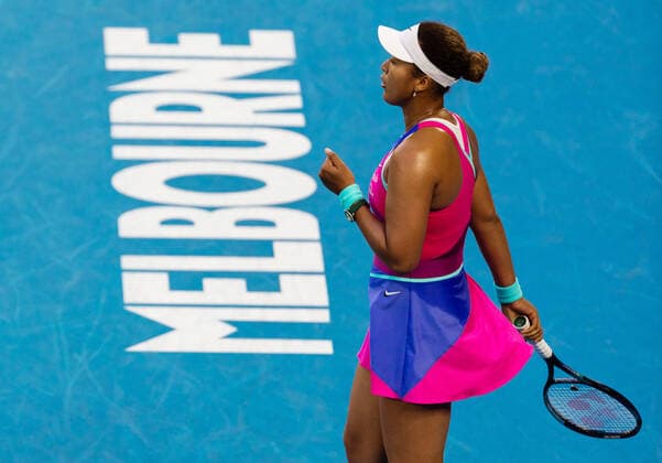 (220119) -- MELBOURNE, Jan. 19, 2022 -- Osaka Naomi of Japan reacts during the Women s single match against Madison Brengle of the United States at Australian Open in Melbourne Park, in Melbourne, Australia, Jan. 19, 2022. (Photo by Xinhua) (SP)AUSTRALIA-MELBOURNE-TENNIS-AUSTRALIAN OPEN-WOMEN S SINGLES HuxJingchen 