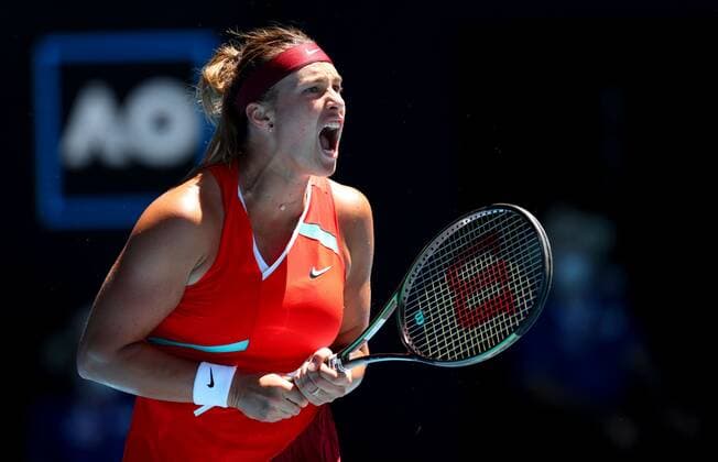 Mandatory Credit: Photo by Ella Ling Shutterstock (12765065cd) Aryna Sabalenka celebrates Australian Open, Day Four, Tennis, Melbourne Park, Melbourne, Australia - 20 Jan 2022 Australian Open, Day Four, Tennis, Melbourne Park, Melbourne, Australia - 20 Jan 2022 Copyright: xEllaxLing Shutterstockx 12765065cd