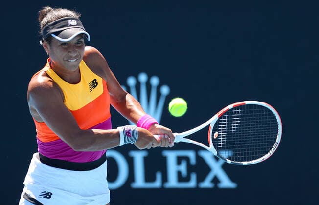 Mandatory Credit: Photo by Ella Ling Shutterstock (12765065cl) Heather Watson of Great Britain in action Australian Open, Day Four, Tennis, Melbourne Park, Melbourne, Australia - 20 Jan 2022 Australian Open, Day Four, Tennis, Melbourne Park, Melbourne, Australia - 20 Jan 2022 Copyright: xEllaxLing Shutterstockx 12765065cl