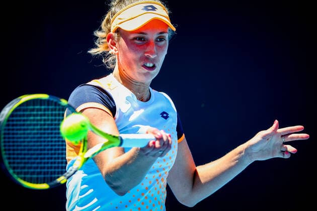 Elise Mertens pictured during a tennis match between Belgian Mertens and Romanian Begu, in the second round of the women s singles at the Australian Open Grand Slam tennis tournament, Thursday 20 January 2022 in Melbourne Park, Melbourne, Australia. The 2022 edition of the Australian Grand Slam takes place from January 17th to January 30th. PATRICKxHAMILTON  x4014823x