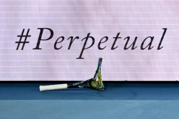 TENNIS AUSTRALIAN OPEN, The broken racquet of Nick Kyrgios of Australia is seen near an advertising sign following his loss in the second round Men?s singles match against Daniil Medvedev of Russia on day 4 of the Australian Open at Melbourne Park in Melbourne, Thursday, January 20, 2022. ( NO ARCHIVING, EDITORIAL USE ONLY, NO USE IN BOOKS WITHOUT CONSENT MELBOURNE VICTORIA AUSTRALIA  Copyright: xDAVExHUNTx 20220120001615163704