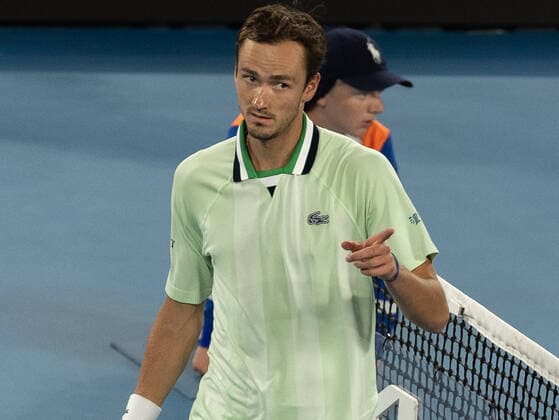 (220120) -- MELBOURNE, Jan. 20, 2022 -- Daniil Medvedev of Russia reacts during the men s singles second round match between Daniil Medvedev of Russia and Nick Kyrgios of Australia at Australian Open 2022 in Melbourne, Australia, Jan. 20, 2022. (Photo by Xinhua) (SP)AUSTRALIA-MELBOURNE-TENNIS-AUSTRALIAN OPEN-MEN S SINGLES HuxJingchen 