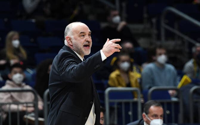 Basketball, men, season 2021 2022, Turkish Airlines EuroLeague 22 matchday , Alba Berlin Real Madrid, coach Pablo Laso Real Madrid , 20 01 2022, Copyright: xSebastianxRäppold MatthiasxKochx