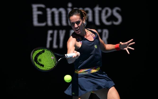 Mandatory Credit: Photo by James Gourley Shutterstock (12765086ac) Nuria Parrizas Diaz in third round action Australian Open, Day Five, Tennis, Melbourne Park, Melbourne, Australia - 21 Jan 2022 Australian Open, Day Five, Tennis, Melbourne Park, Melbourne, Australia - 21 Jan 2022 Copyright: xJamesxGourley Shutterstockx 12765086ac