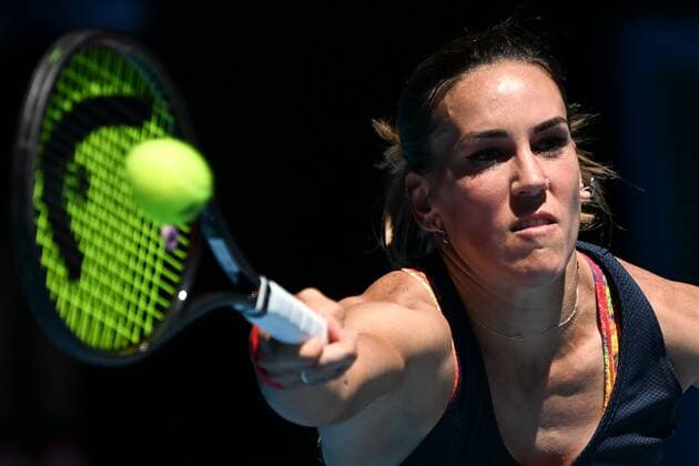 Mandatory Credit: Photo by James Gourley Shutterstock (12765086al) Nuria Parrizas Diaz in third round action Australian Open, Day Five, Tennis, Melbourne Park, Melbourne, Australia - 21 Jan 2022 Australian Open, Day Five, Tennis, Melbourne Park, Melbourne, Australia - 21 Jan 2022 Copyright: xJamesxGourley Shutterstockx 12765086al