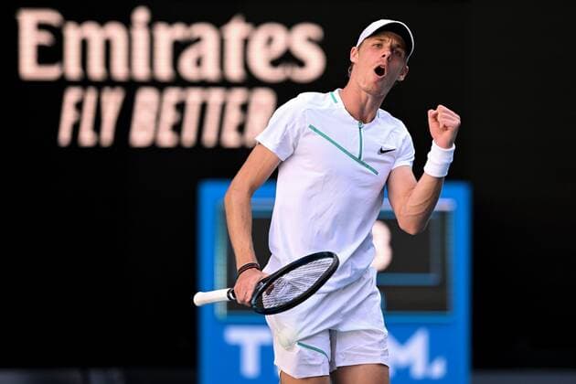 Mandatory Credit: Photo by James Gourley Shutterstock (12765086ez) Denis Shapovalov celebrates during his third round match Australian Open, Day Five, Tennis, Melbourne Park, Melbourne, Australia - 21 Jan 2022 Australian Open, Day Five, Tennis, Melbourne Park, Melbourne, Australia - 21 Jan 2022 Copyright: xJamesxGourley Shutterstockx 12765086ez