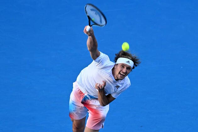 TENNIS AUSTRALIAN OPEN, Alexander Zverev of Germany serves during his third round Men?s singles match against Radu Albot of Moldova on Day 5 of the Australian Open, at Melbourne Park, in Melbourne, Friday, January 21, 2022. ( NO ARCHIVING, EDITORIAL USE ONLY, NO USE IN BOOKS WITHOUT CONSENT MELBOURNE VIC AUSTRALIA  Copyright: xDEANxLEWINSx 20220121001615409312