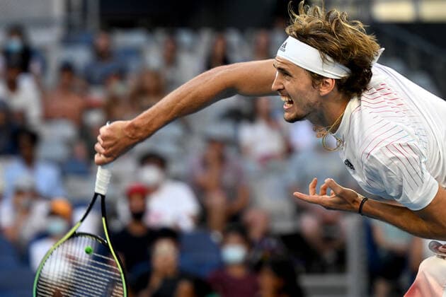 TENNIS AUSTRALIAN OPEN, Alexander Zverev of Germany during his third round Men?s singles match against Radu Albot of Moldova on Day 5 of the Australian Open, at Melbourne Park, in Melbourne, Friday, January 21, 2022. ( NO ARCHIVING, EDITORIAL USE ONLY, NO USE IN BOOKS WITHOUT CONSENT MELBOURNE VIC AUSTRALIA  Copyright: xDEANxLEWINSx 20220121001615413512