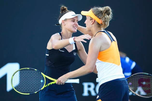 Russian Veronika Kudermetova and Belgian Elise Mertens celebrates after winning a tennis match between the Russian-Belgian pair Kudermetova - Mertens and French pair Garcia - Mladenovic, in the second round of the women s doubles at the Australian Open Grand Slam tennis tournament, Friday 21 January 2022 in Melbourne Park, Melbourne, Australia. The 2022 edition of the Australian Grand Slam takes place from January 17th to January 30th. PATRICKxHAMILTON  x4368455x