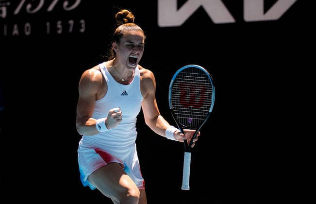 January 21, 2022, MELBOURNE, AUSTRALIA: Maria Sakkari of Greece in action during the third round at the 2022 Australian Open Grand Slam Tennis Tournament against Veronika Kudermetova of Russia MELBOURNE AUSTRALIA - ZUMAa181 20220121_zaa_a181_101 Copyright: xRobxPrangex