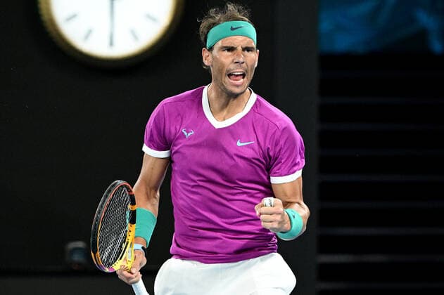 TENNIS AUSTRALIAN OPEN, Rafael Nadal of Spain gestures during his third round Men?s singles match against Karen Khachanov of Russia on Day 5 of the Australian Open, at Melbourne Park, in Melbourne, Friday, January 21, 2022. ( NO ARCHIVING, EDITORIAL USE ONLY, NO USE IN BOOKS WITHOUT CONSENT MELBOURNE VIC AUSTRALIA  Copyright: xDAVExHUNTx 20220121001615461227