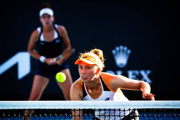 Belgian Elise Mertens WTA, Tennis Damen 4) and Russian Veronika Kudermetova (WTA13) pictured in action during a tennis match between the Russian-Belgian pair Kudermetova - Mertens and French pair Garcia - Mladenovic, in the second round of the women s doubles at the Australian Open Grand Slam tennis tournament, Friday 21 January 2022 in Melbourne Park, Melbourne, Australia. The 2022 edition of the Australian Grand Slam takes place from January 17th to January 30th. PATRICKxHAMILTON  x4406493x