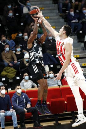 Chris Jones LDLC ASVEL BASKETBALL : LDLC Asvel vs Etoile Rouge Belgrade - Seniors -men- Round 22 Euroleague men - Lyon - 21 01 2022 StephanePillaud Panoramic 