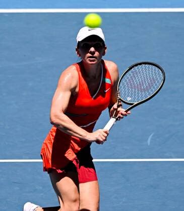 Mandatory Credit: Photo by James Gourley Shutterstock (12765088ao) Simona Halep in third round action Australian Open, Day Six, Tennis, Melbourne Park, Melbourne, Australia - 22 Jan 2022 Australian Open, Day Six, Tennis, Melbourne Park, Melbourne, Australia - 22 Jan 2022 Copyright: xJamesxGourley Shutterstockx 12765088ao