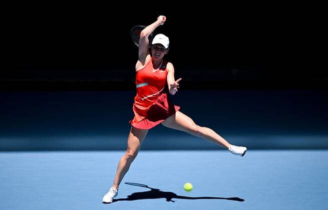 Mandatory Credit: Photo by James Gourley Shutterstock (12765088aw) Simona Halep in third round action Australian Open, Day Six, Tennis, Melbourne Park, Melbourne, Australia - 22 Jan 2022 Australian Open, Day Six, Tennis, Melbourne Park, Melbourne, Australia - 22 Jan 2022 Copyright: xJamesxGourley Shutterstockx 12765088aw