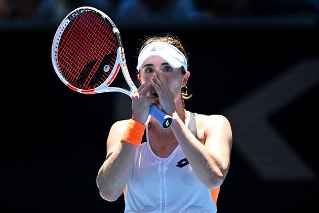 TENNIS AUSTRALIAN OPEN, Alize Cornet of France reacts after winning her third round match against Tamara Zidansek of Slovenia on Day 6 of the Australian Open, at Melbourne Park, in Melbourne, Saturday, January 22, 2022. ( NO ARCHIVING, EDITORIAL USE ONLY, NO USE IN BOOKS WITHOUT CONSENT MELBOURNE VIC AUSTRALIA  Copyright: xDAVExHUNTx 20220122001615723685