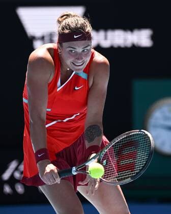 Mandatory Credit: Photo by James Gourley Shutterstock (12765088cj) Aryna Sabalenka in third round action Australian Open, Day Six, Tennis, Melbourne Park, Melbourne, Australia - 22 Jan 2022 Australian Open, Day Six, Tennis, Melbourne Park, Melbourne, Australia - 22 Jan 2022 Copyright: xJamesxGourley Shutterstockx 12765088cj