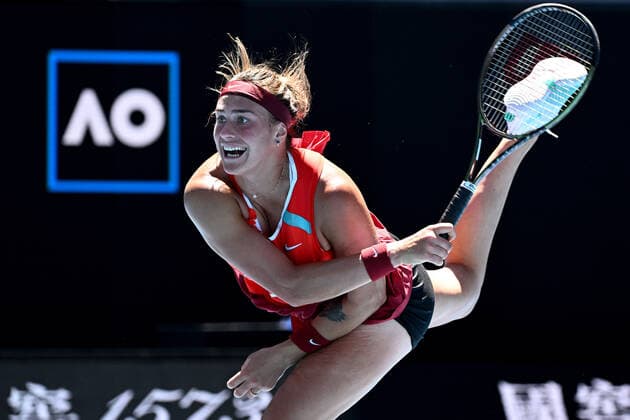 TENNIS AUSTRALIAN OPEN, Aryna Sabalenka of Belarus serves during her third round match against Marketa Vondrousova of the Czech Republic on Day 6 of the Australian Open, at Melbourne Park, in Melbourne, Saturday, January 22, 2022. ( NO ARCHIVING, EDITORIAL USE ONLY, NO USE IN BOOKS WITHOUT CONSENT MELBOURNE VIC AUSTRALIA  Copyright: xDAVExHUNTx 20220122001615744280