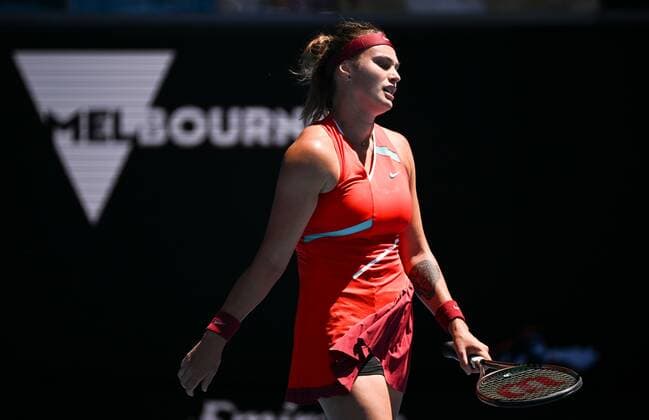 Mandatory Credit: Photo by James Gourley Shutterstock (12765088dc) Aryna Sabalenka in third round action Australian Open, Day Six, Tennis, Melbourne Park, Melbourne, Australia - 22 Jan 2022 Australian Open, Day Six, Tennis, Melbourne Park, Melbourne, Australia - 22 Jan 2022 Copyright: xJamesxGourley Shutterstockx 12765088dc