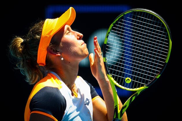 Belgian Elise Mertens blows a kiss to the sky after winning a tennis match between Belgian Mertens and Chinese Zhang, in the third round of the women s singles at the Australian Open Grand Slam tennis tournament, Saturday 22 January 2022 in Melbourne Park, Melbourne, Australia. The 2022 edition of the Australian Grand Slam takes place from January 17th to January 30th. PATRICKxHAMILTON  x4687995x