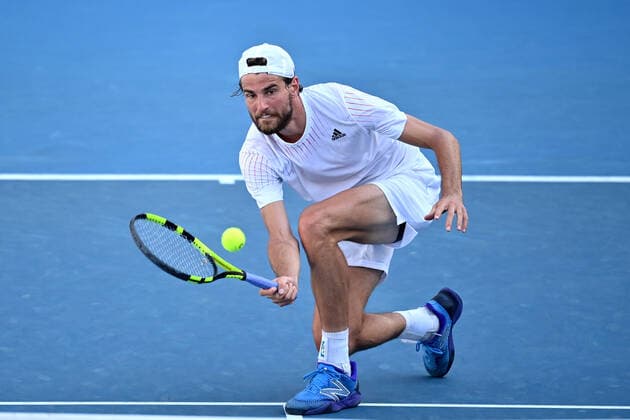 TENNIS AUSTRALIAN OPEN, Maxime Cressy of the USA plays a shot during his third round match against Christopher O?Connell of Australia on Day 6 of the Australian Open, at Melbourne Park, in Melbourne, Saturday, January 22, 2022. ( NO ARCHIVING, EDITORIAL USE ONLY, NO USE IN BOOKS WITHOUT CONSENT MELBOURNE VIC AUSTRALIA  Copyright: xJOELxCARRETTx 20220122001615811409