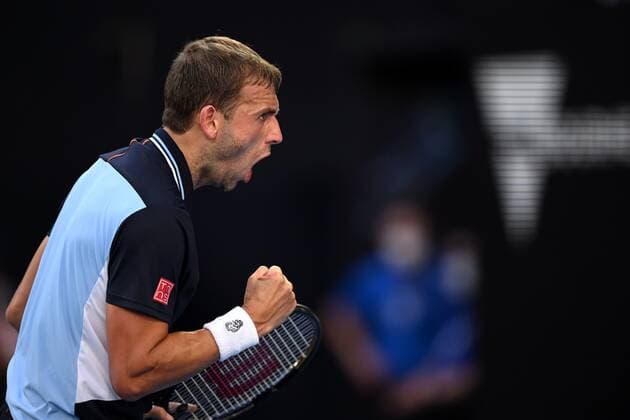 Mandatory Credit: Photo by James Gourley Shutterstock (12765088hb) Dan Evans during his third round match Australian Open, Day Six, Tennis, Melbourne Park, Melbourne, Australia - 22 Jan 2022 Australian Open, Day Six, Tennis, Melbourne Park, Melbourne, Australia - 22 Jan 2022 Copyright: xJamesxGourley Shutterstockx 12765088hb