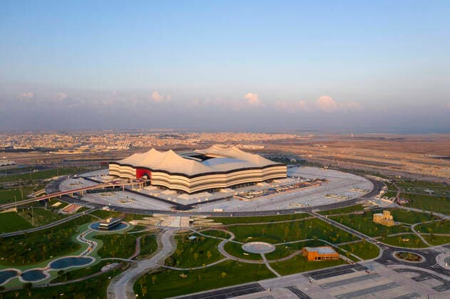 19.12.2019, Vorschau zur Fussball Weltmeisterschaft 2022 in Katar, VAE. Al Bayt Stadium in Al Khor - FIFA World Cup, WM, Weltmeisterschaft, Fussball Stadium (Katar), Es bietet Platz für 60.000 Zuschauer. Das Aussen-Design wie auch der Name geht auf die Bayt al Sha ar, den traditionellen Zelten der Nomaden Katars, zurück. *** 19 12 2019, Preview of the 2022 FIFA World Cup in Qatar, UAE Al Bayt Stadium in Al Khor FIFA World Cup Stadium Qatar , It can accommodate 60 000 spectators The exterior design as well as the name goes back to the Bayt al Sha ar, the traditional tents of the Qatari nomads