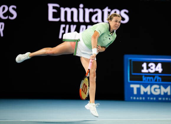 January 22, 2022, MELBOURNE, AUSTRALIA: Anastasia Pavlyuchenkova of Russia in action during the third round at the 2022 Australian Open Grand Slam Tennis Tournament against Sorana Cirstea of Romania MELBOURNE AUSTRALIA - ZUMAa181 20220122_zaa_a181_221 Copyright: xRobxPrangex