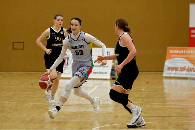 22 01 2022, 2 Toyota Damen Basketball Bundesliga Nord, DBBL, Saison 2021 2022, Damen, Chemcats Chemnitz USV VIMODROM Baskets Jena Tereza KracikovÃ , ChemCats Chemnitz Chemnitz Sporthalle am Schlossteich Sachsen Germany
